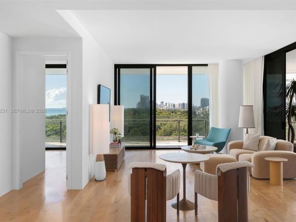 8701 Collins Ave, Unit 606, Miami Beach, FL 33154