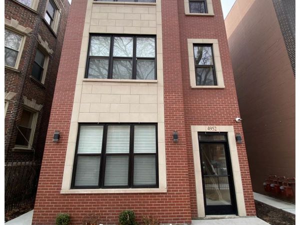 4952 S Michigan Avenue, Chicago, IL 60615