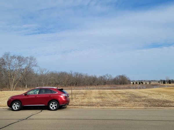 329 Merry Oaks Drive, Sycamore, IL 60178