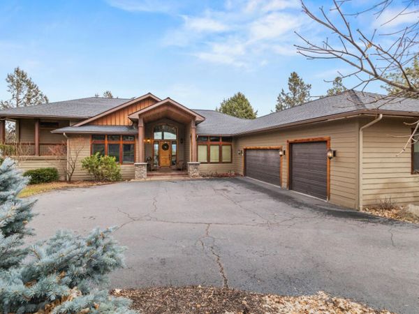 6447 Jake Road, Klamath Falls, OR 97601