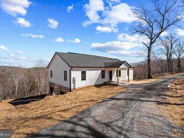 930 RIVER VIEW ROAD, RILEYVILLE, VA 22650