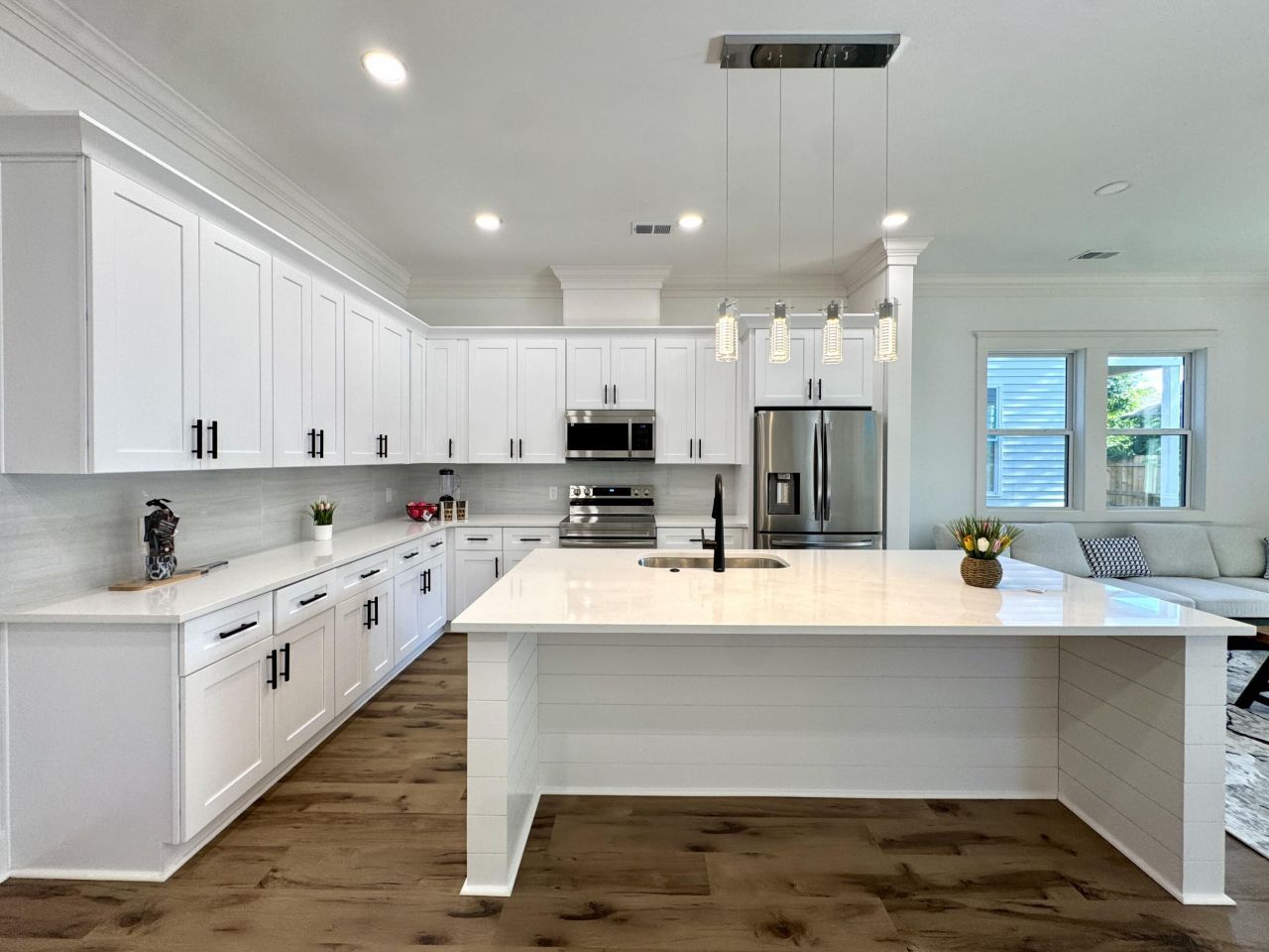 5841 Kirkwood Avenue Photo 12