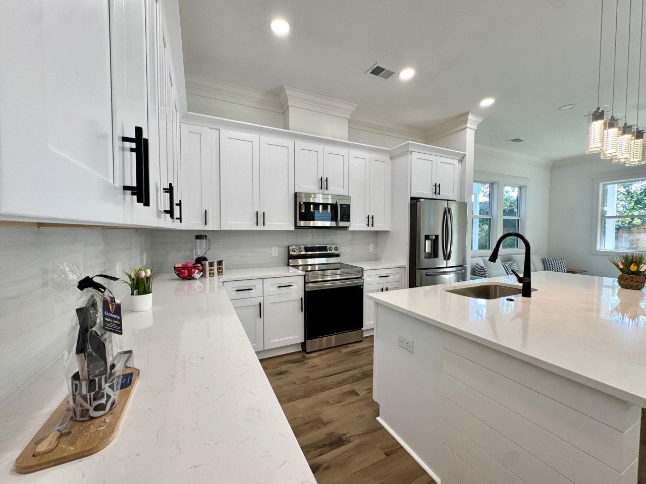 5841 Kirkwood Avenue Photo 13