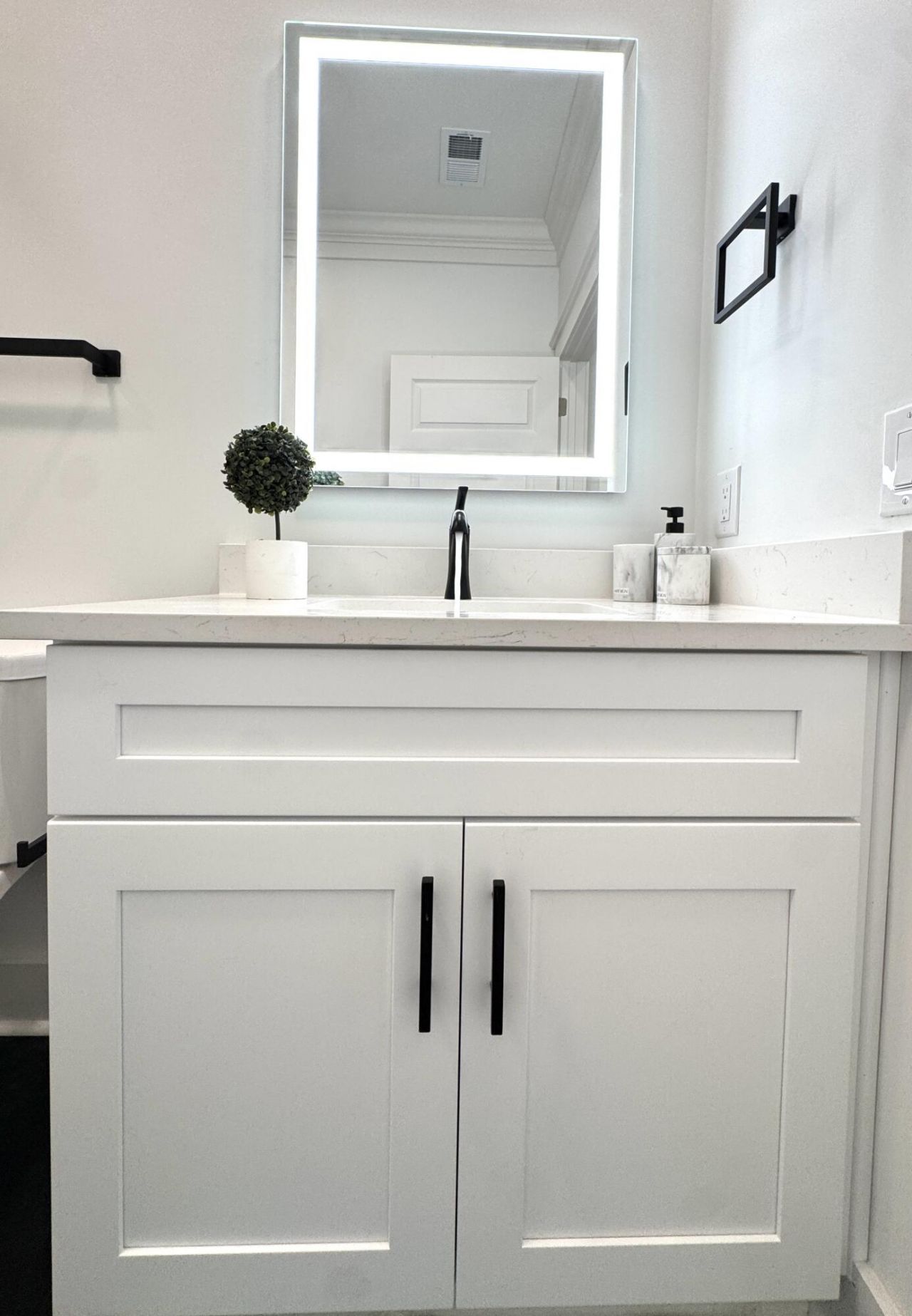 5841 Kirkwood Avenue Photo 36