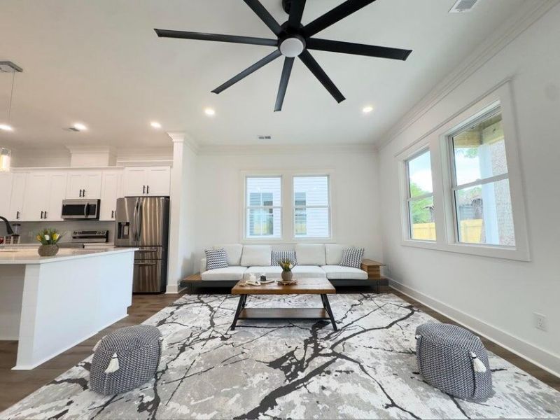 5841 Kirkwood Avenue Photo 5