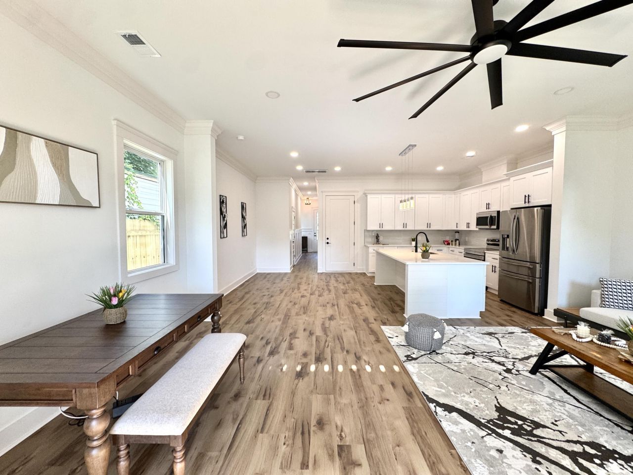 5841 Kirkwood Avenue Photo 7