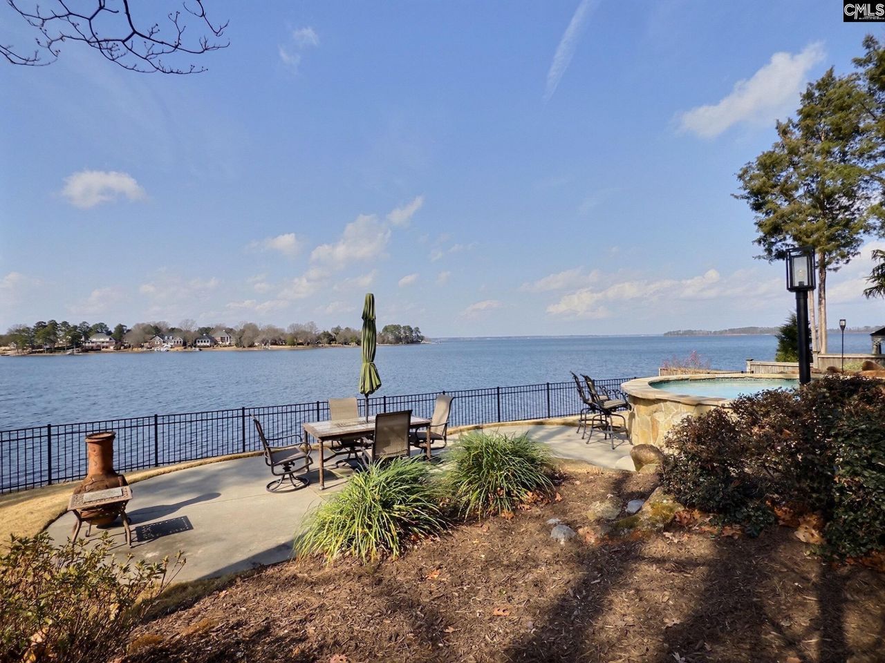 280 Mooring Lane Photo 5