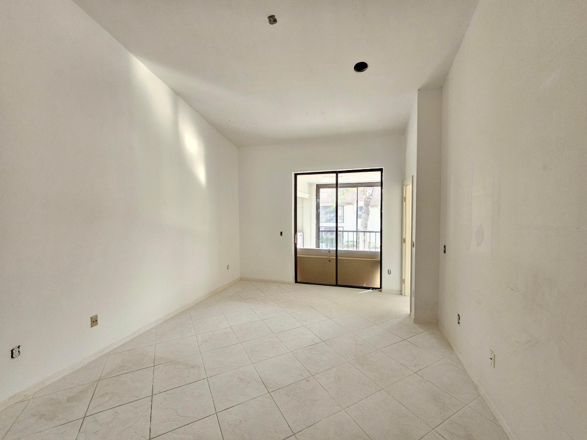 5235 Europa Drive, Unit O, Boynton Beach, FL 33437 Photo