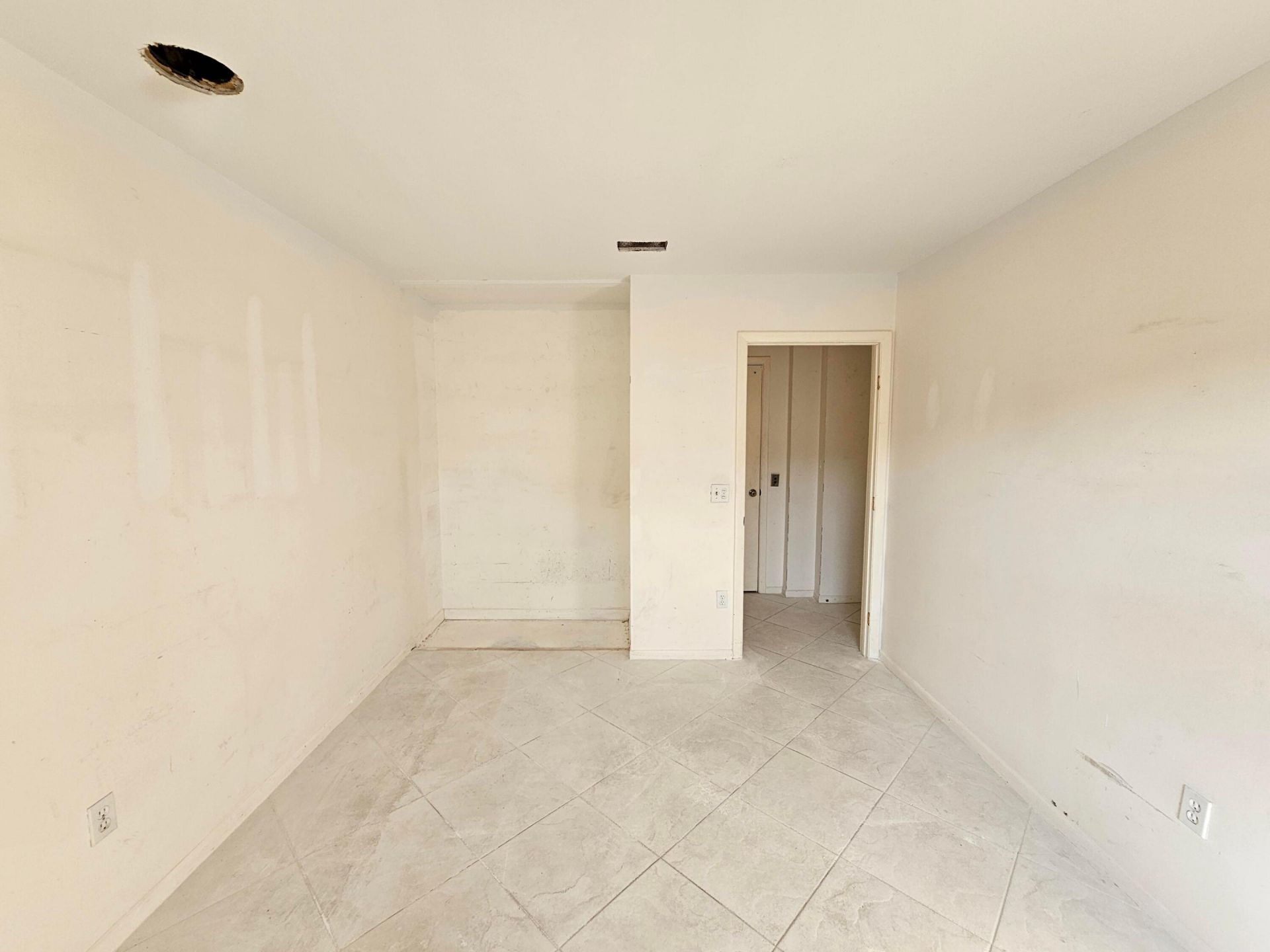5235 Europa Drive, Unit O, Boynton Beach, FL 33437 Photo