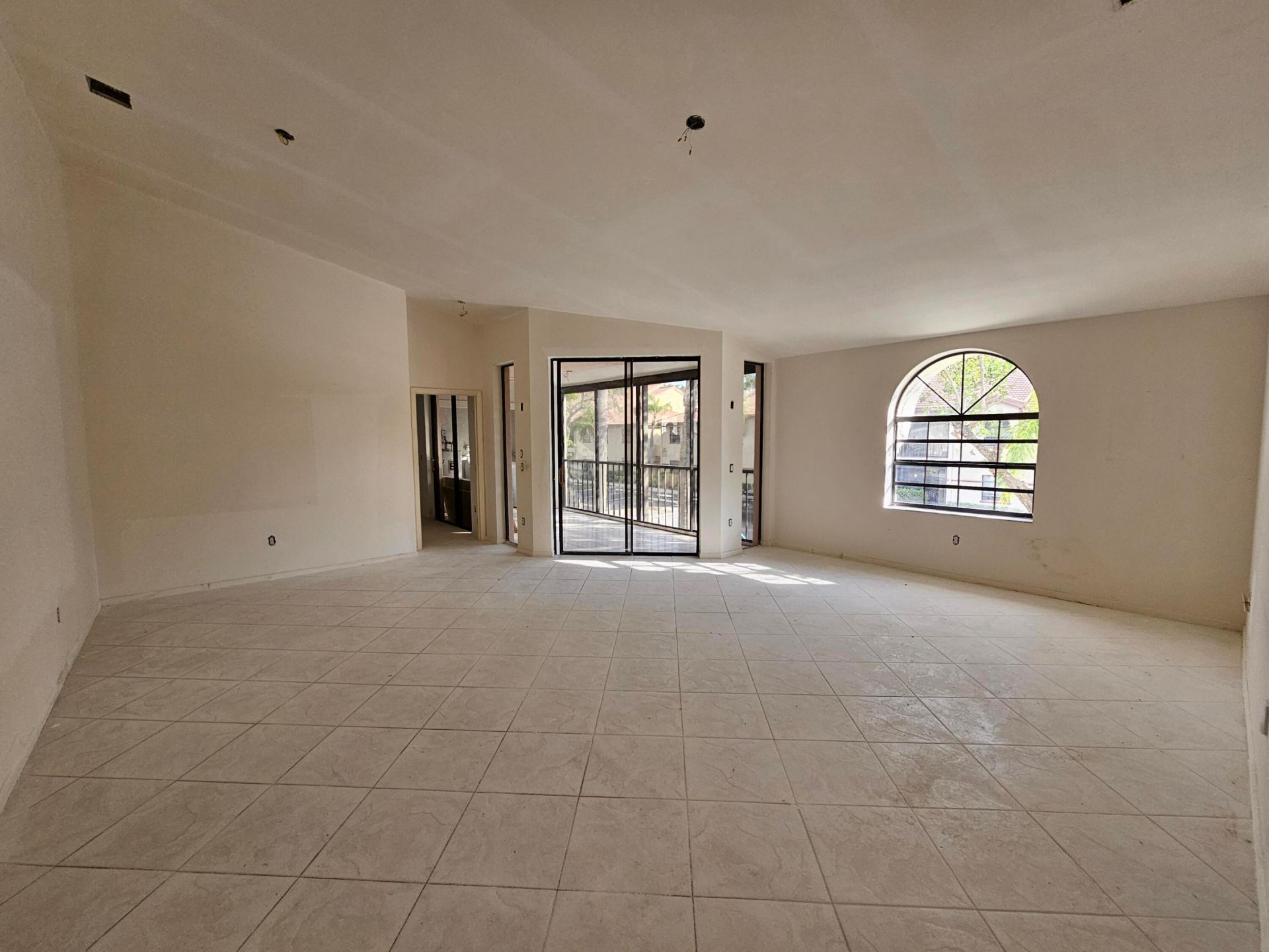 5235 Europa Drive, Unit O, Boynton Beach, FL 33437 Photo