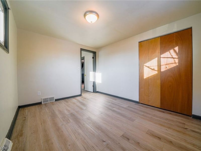 7610 Rosewood Avenue, Cleveland, OH 44105 Photo 11