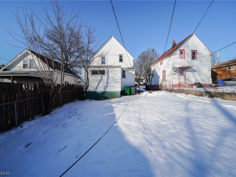 7610 Rosewood Avenue, Cleveland, OH 44105 Photo 2