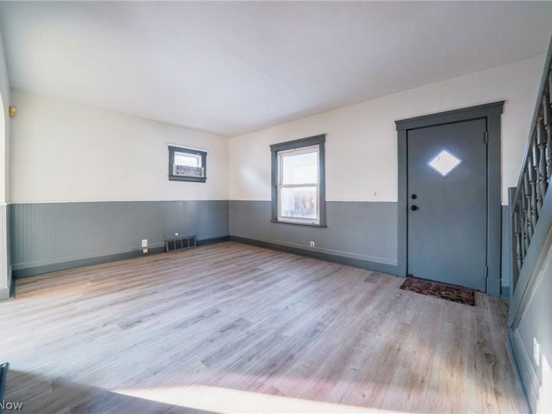 7610 Rosewood Avenue, Cleveland, OH 44105 Photo 3