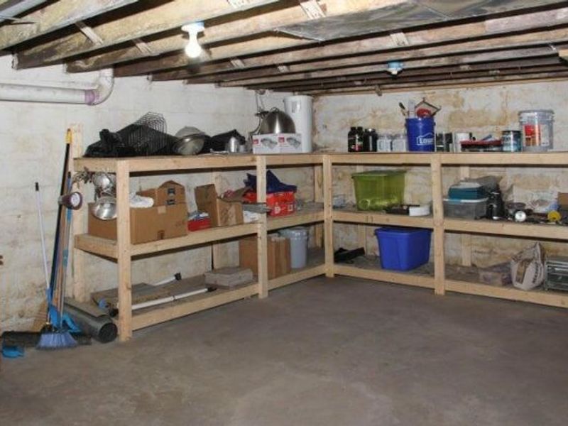 1689 E Main Street, Columbus, OH 43205 Photo 8