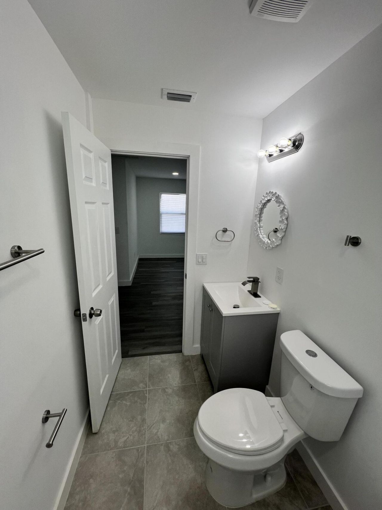 2801 Avenue Q Avenue, Fort Pierce, FL 34947 Photo