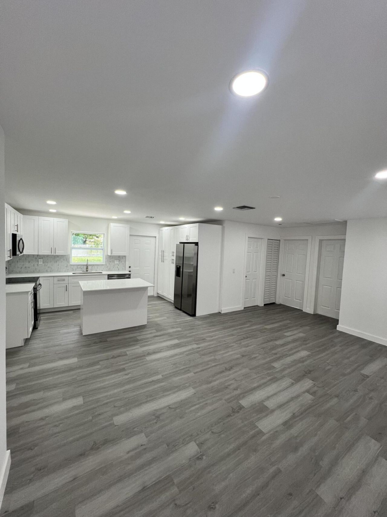 2801 Avenue Q Avenue, Fort Pierce, FL 34947 Photo