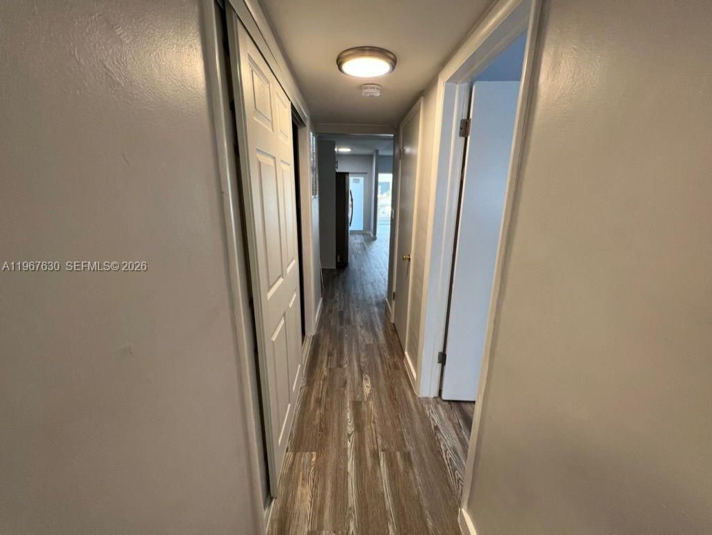 2430 NE 135th St , Unit 105, North Miami, FL 33181 Photo