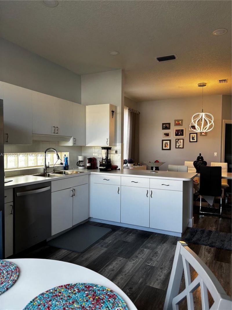 822 NW Sorrento Ln, Saint Lucie West, FL 34986 Photo