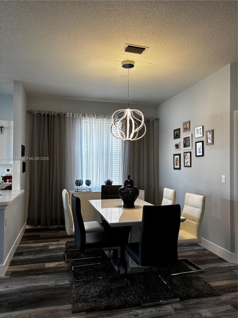 822 NW Sorrento Ln, Saint Lucie West, FL 34986 Photo