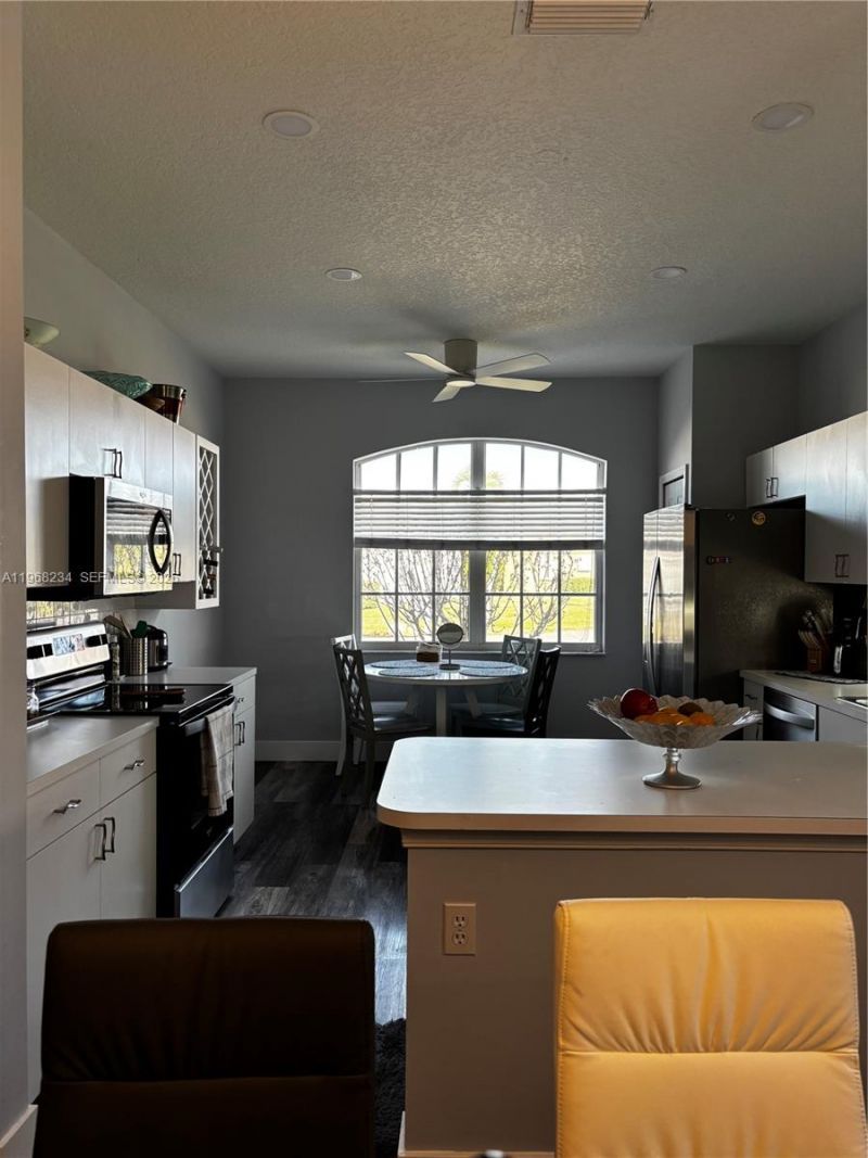 822 NW Sorrento Ln, Saint Lucie West, FL 34986 Photo