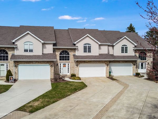 14825 Steven Court, Lemont, IL 60439