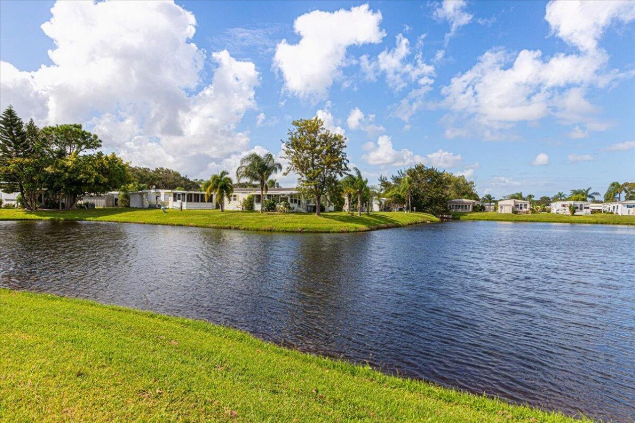 10 Juan Carlos Lane, Port Saint Lucie, FL 34952 Photo