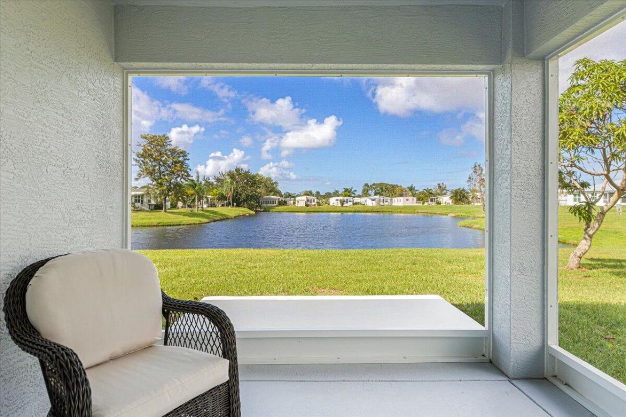 10 Juan Carlos Lane, Port Saint Lucie, FL 34952 Photo