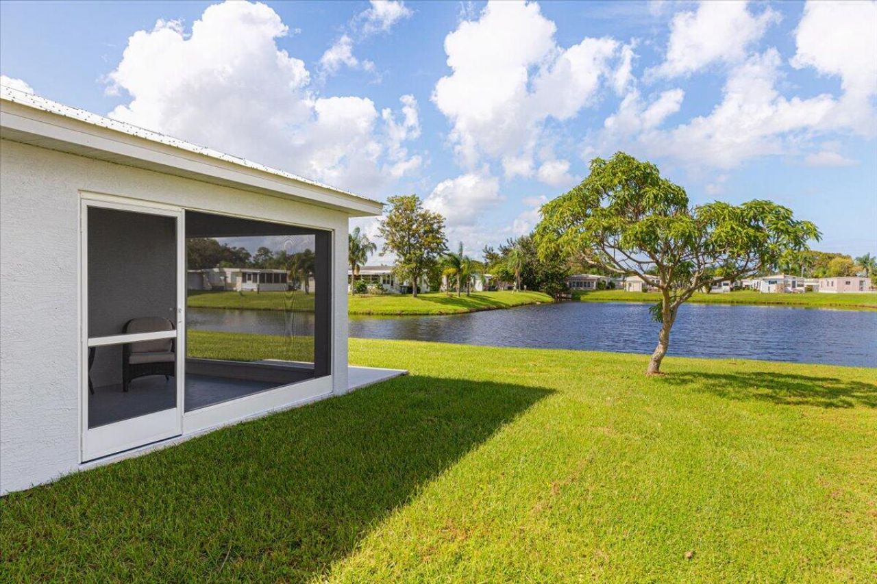 10 Juan Carlos Lane, Port Saint Lucie, FL 34952 Photo