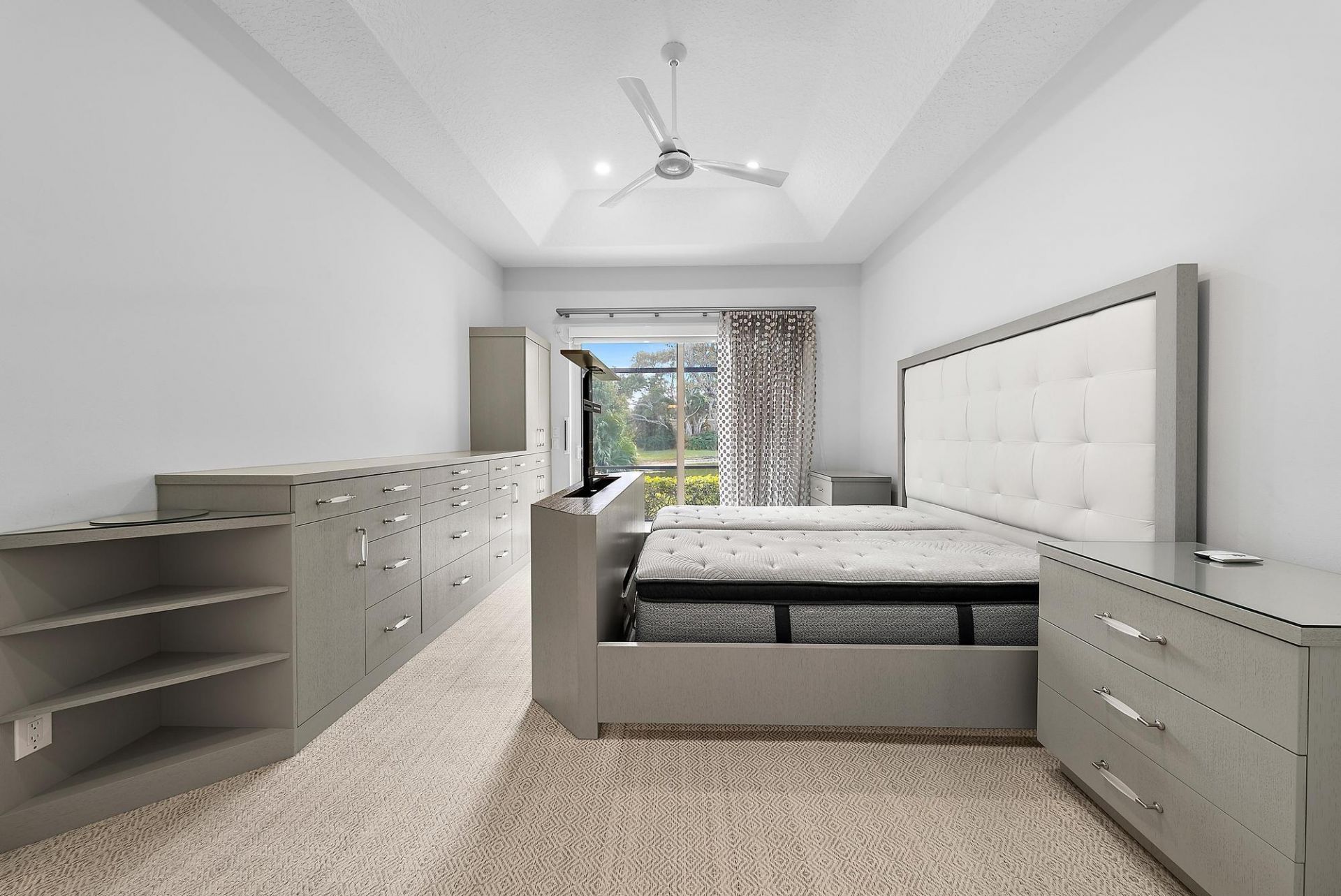 8110 Sandpiper Way, West Palm Beach, FL 33412 Photo