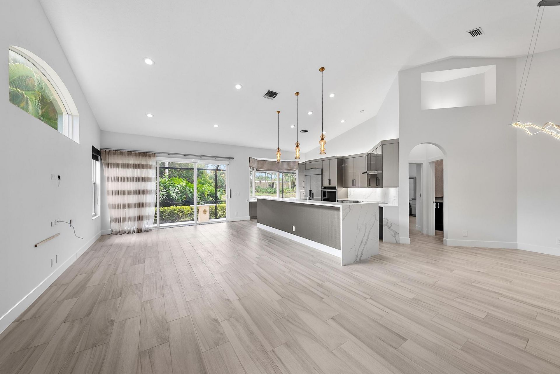 8110 Sandpiper Way, West Palm Beach, FL 33412 Photo