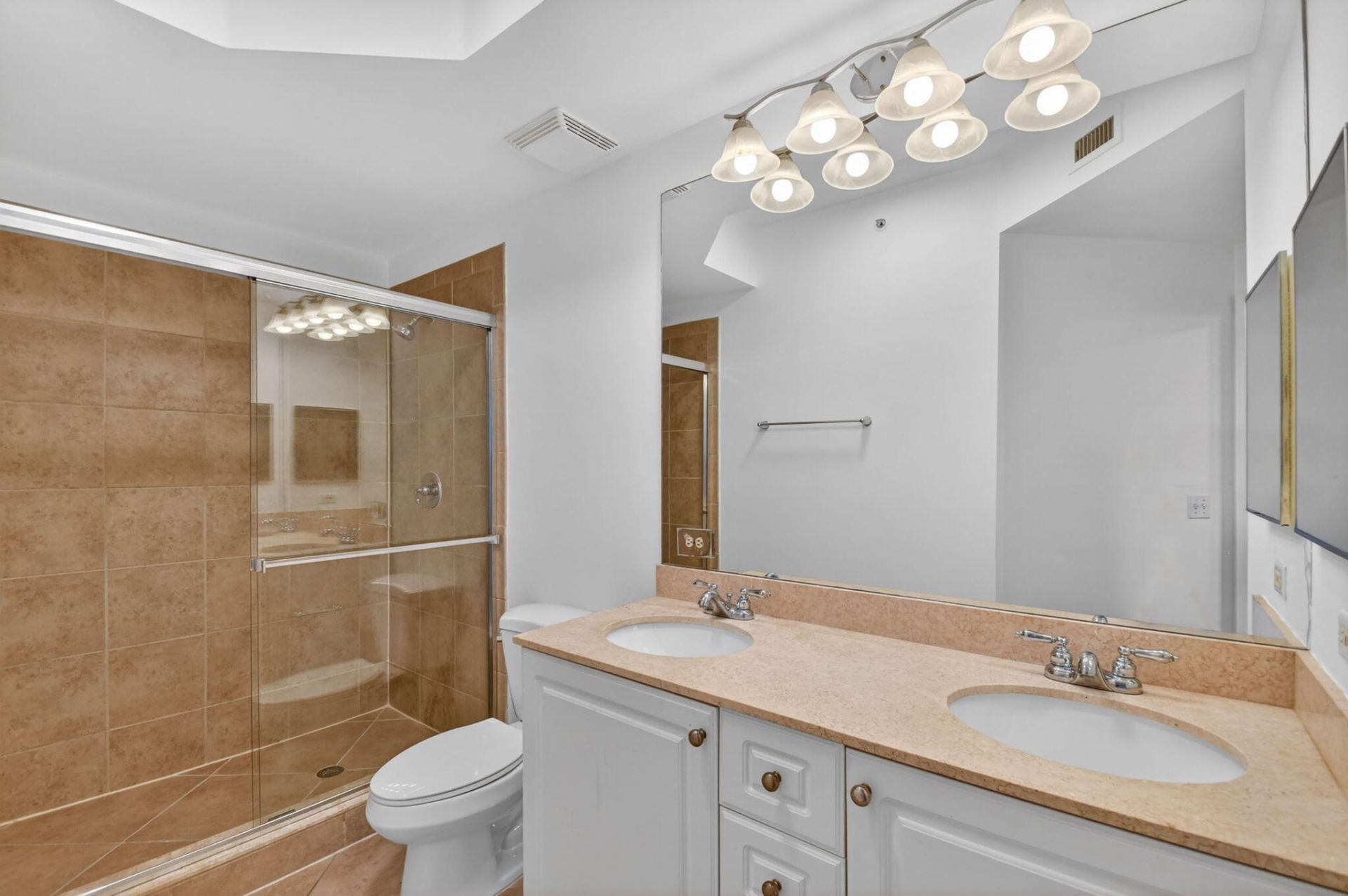 1660 Renaissance Commons Boulevard, Unit 2407, Boynton Beach, FL 33426 Photo