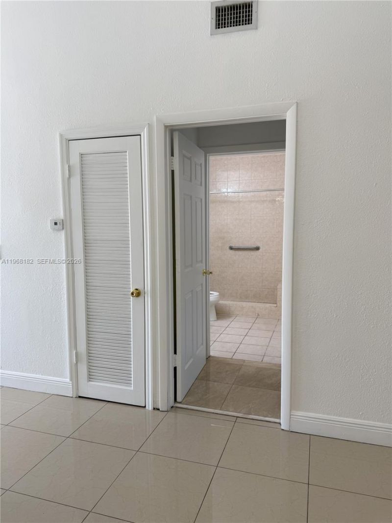 1115 SE 13th Ave, Homestead, FL 33035 Photo