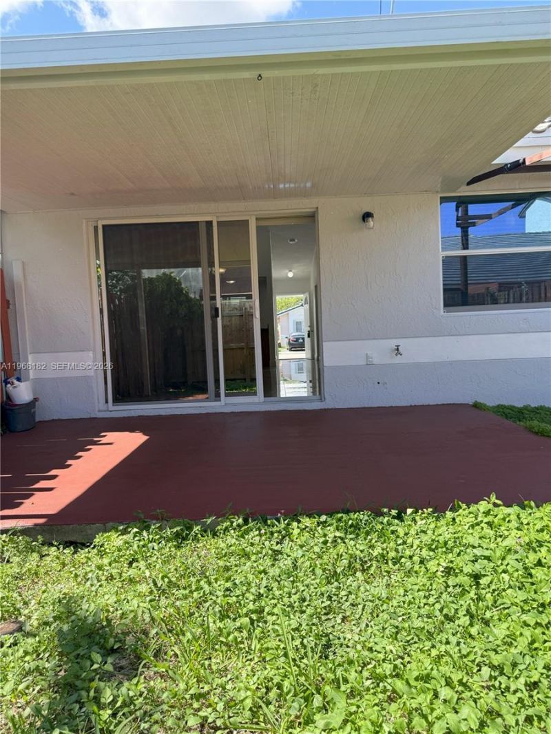 1115 SE 13th Ave, Homestead, FL 33035 Photo
