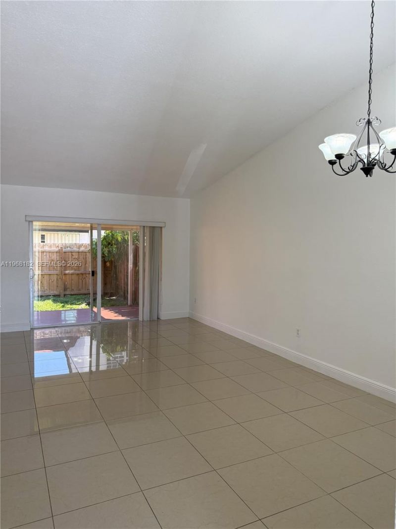 1115 SE 13th Ave, Homestead, FL 33035 Photo