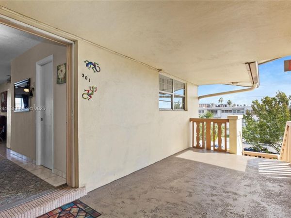 16750 NE 14th Ave , Unit 301, Miami, FL 33162