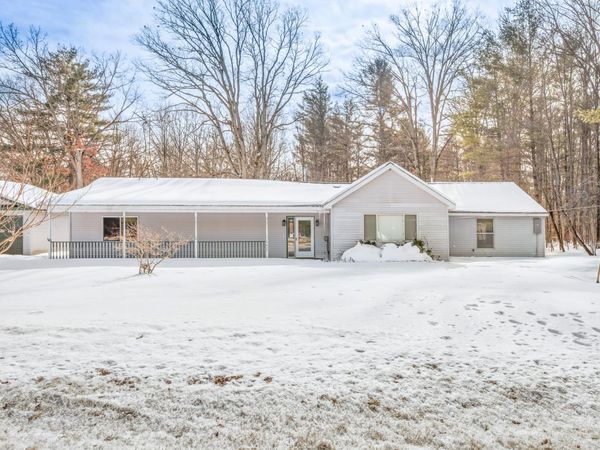 19077 12 Mile Road, Big Rapids, MI 49307