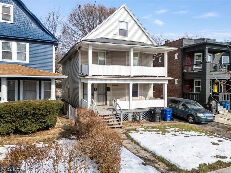 10301 Kempton, Cleveland, OH 44108 Photo 1