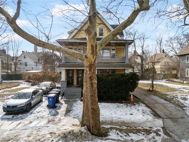 9106 Yale Avenue, Cleveland, OH 44108 Photo 2