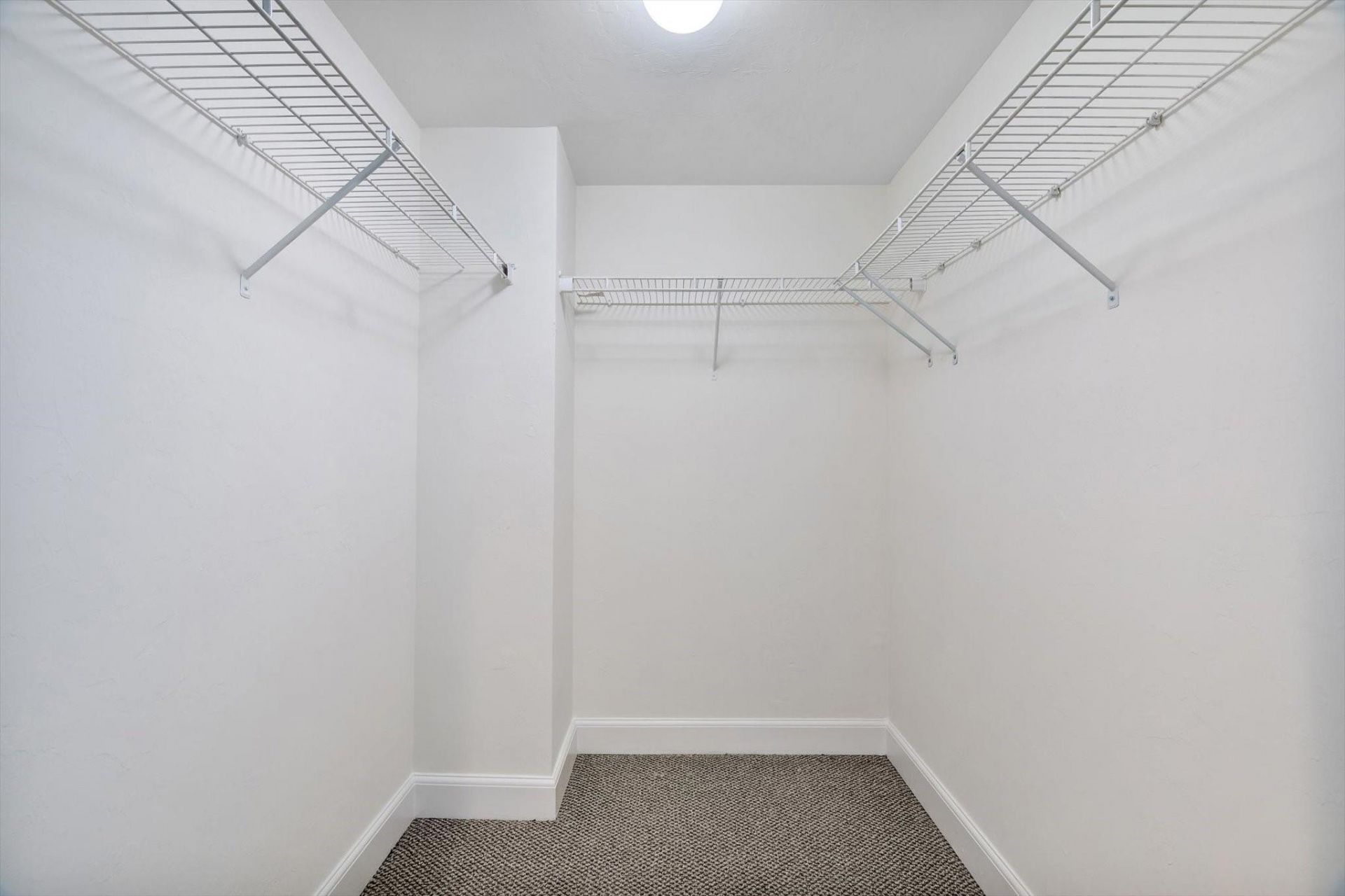 15051 Royal Oaks Lane, Unit 2106, North Miami, FL 33181 Photo