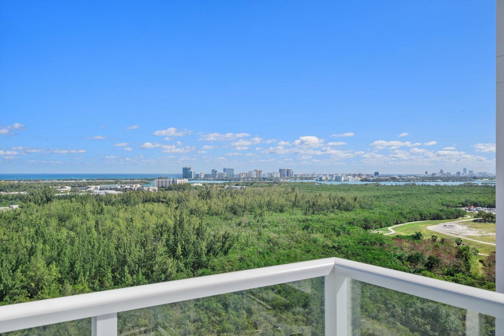 15051 Royal Oaks Lane, Unit 2106, North Miami, FL 33181 Photo