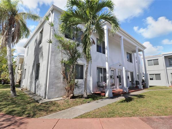 8100 Crespi Blvd, Unit 3, Miami Beach, FL 33141