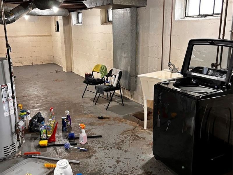 8910 Jeffries Avenue, Cleveland, OH 44105 Photo 31