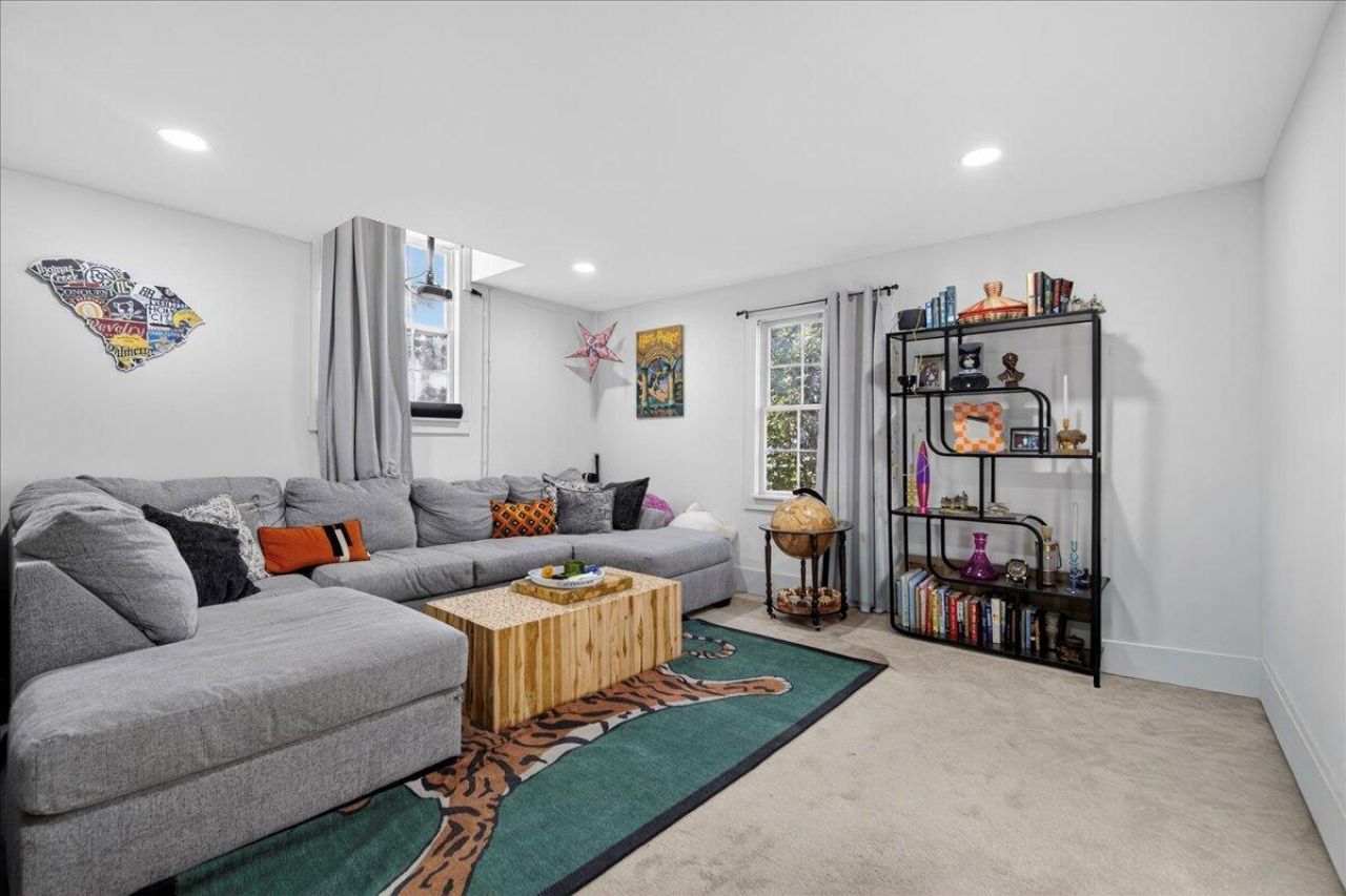 1718 Jervey Avenue Photo 16