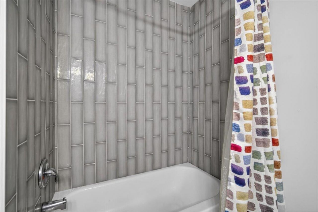 1718 Jervey Avenue Photo 18