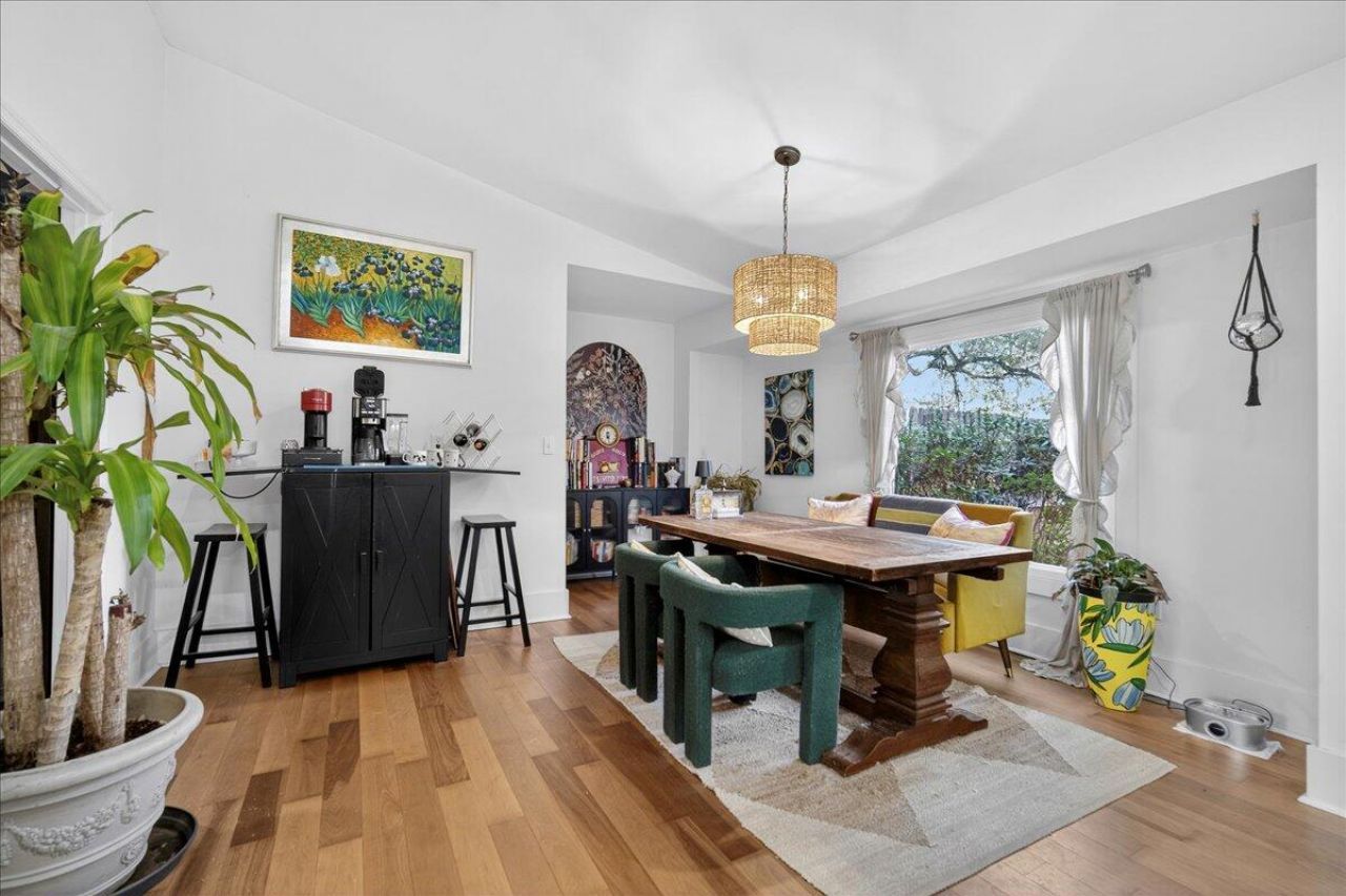 1718 Jervey Avenue Photo 9