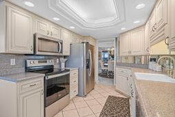 9650 Shore Dr. photo 4