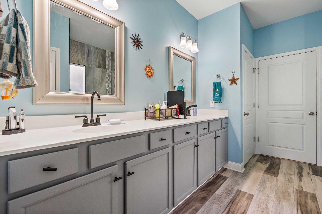 402 Misty Cove Trail Photo 24