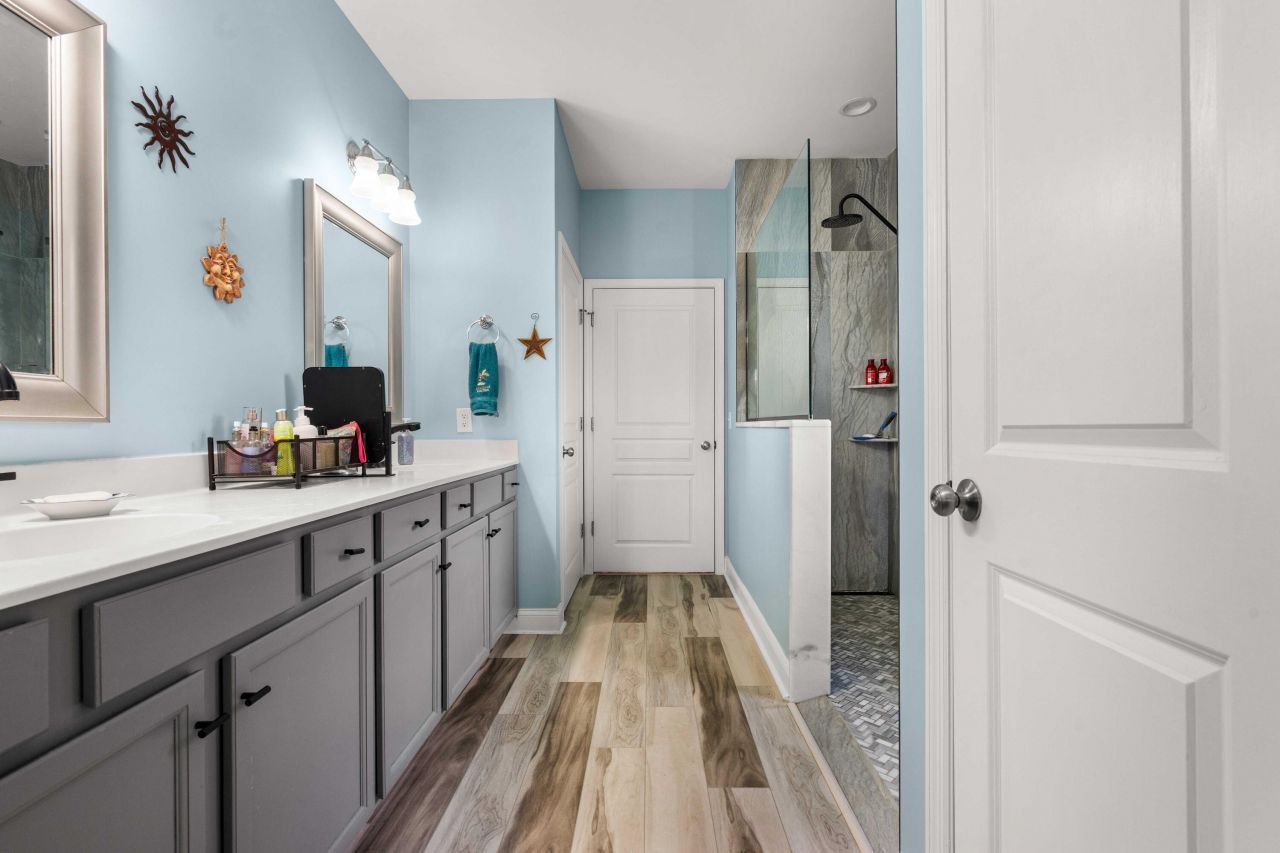 402 Misty Cove Trail Photo 25