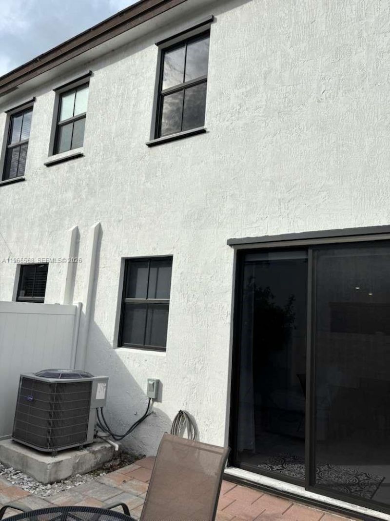 3350 W 112th St, Hialeah, FL 33018 Photo