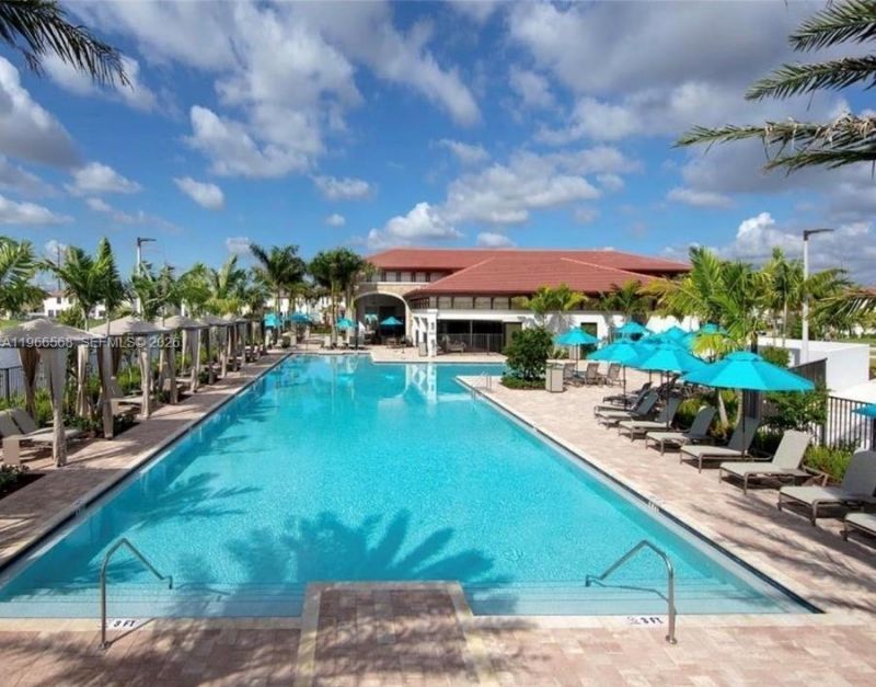 3350 W 112th St, Hialeah, FL 33018 Photo